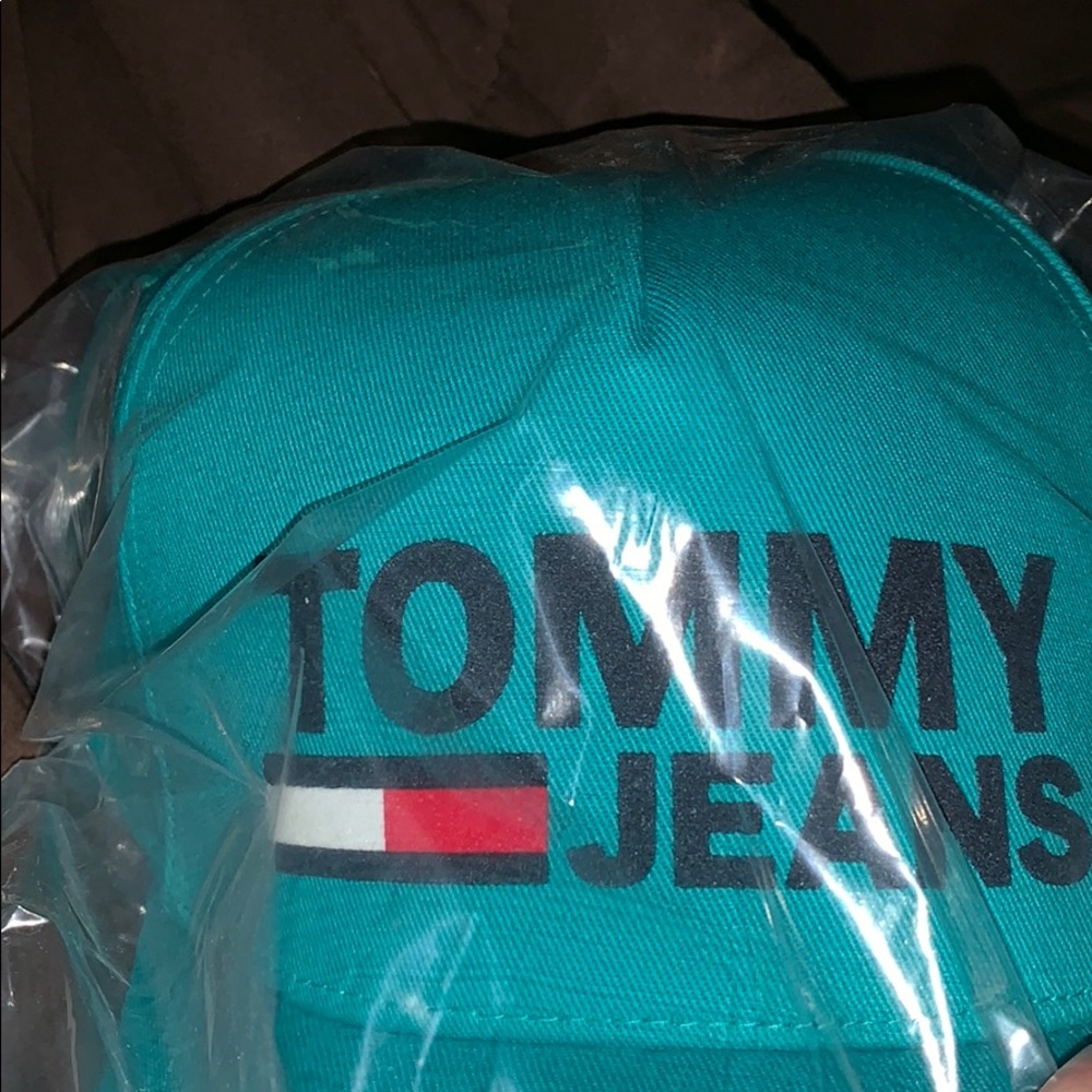 Tommy Hilfiger jeans hat